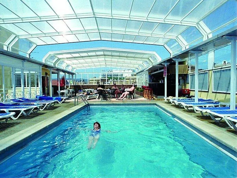 ***  Hotel Mercedes Lloret de Mar Espanha