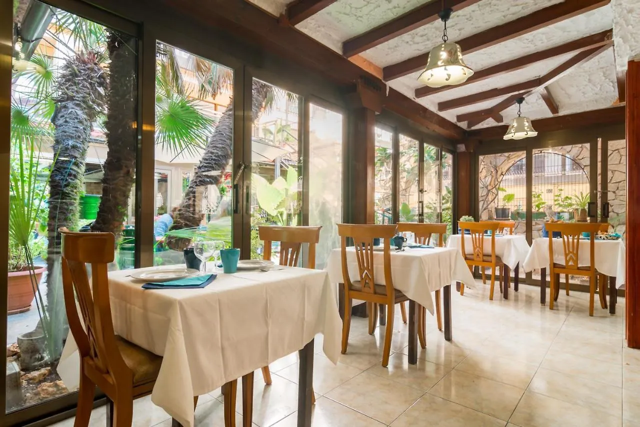 Hotel Mercedes Lloret de Mar